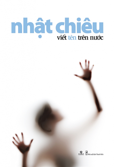 Viết tên trên nước