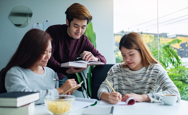 15 cách giúp bạn yêu thích đọc sách hơn bao giờ hết