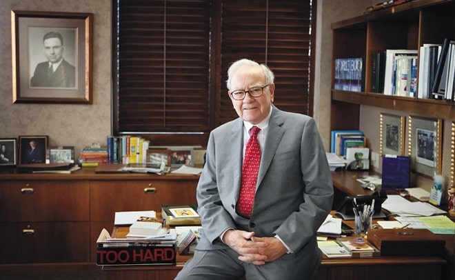 Tủ sách của các tỷ phú USD Bill Gate, Buffett, có gì?